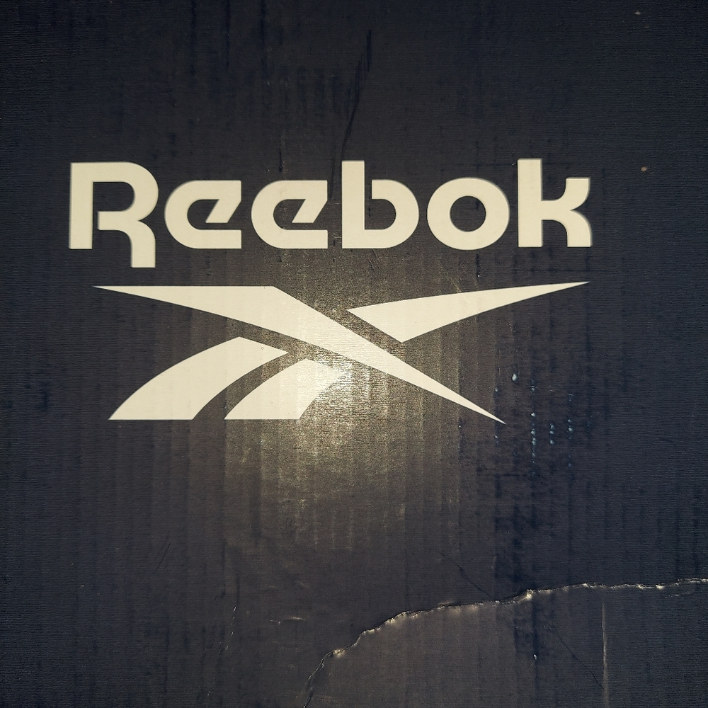 Brand new Reebok Classics - Picture 4 of 4